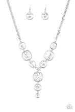 Load image into Gallery viewer, Paparazzi Jewelry Necklace Legendary Luster - White