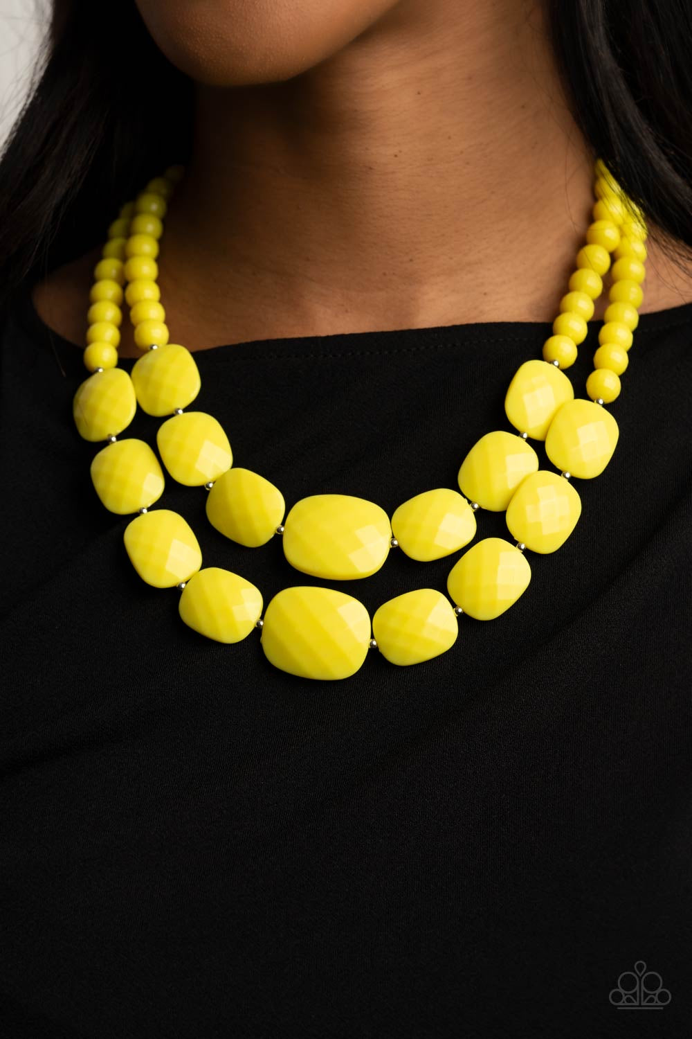 Paparazzi Jewelry Necklace Resort Ready - Yellow