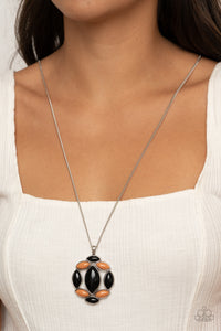 Paparazzi Jewelry Necklace Chromatic Cache - Black