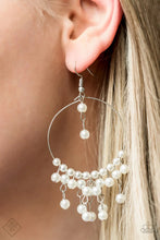 Load image into Gallery viewer, Paparazzi Jewelry Fashion Fix Fiercely 5th Avenue 0519