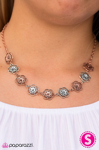 Paparazzi Jewelry Necklace BLOOM Or Bust - Multi