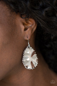 Paparazzi Jewelry Earrings Trail Ware - Silver