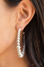 Load image into Gallery viewer, Paparazzi Jewelry Fashion Fix Fiercely 5th Avenue 0821