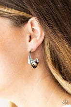 Load image into Gallery viewer, Paparazzi Jewelry Earrings Modern Meltdown - Silver