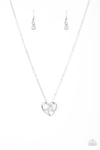 Paparazzi Jewelry Necklace Follow Your Heartthrob White