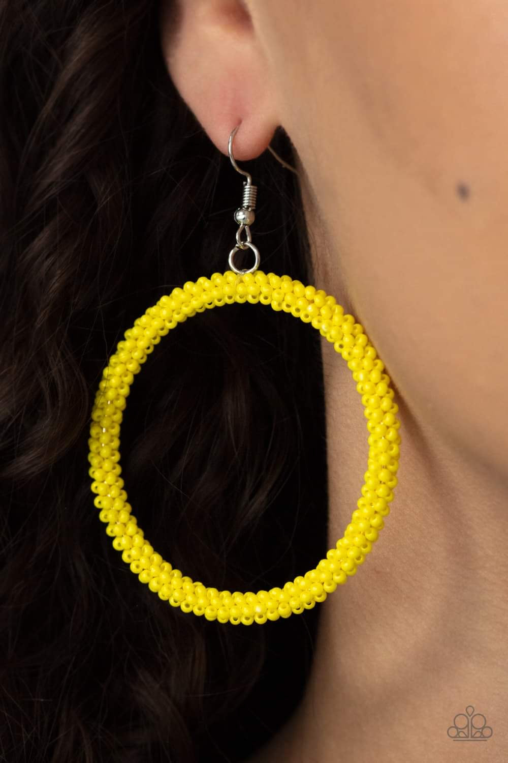 Paparazzi Jewelry Earrings Beauty and the BEACH - Yellow