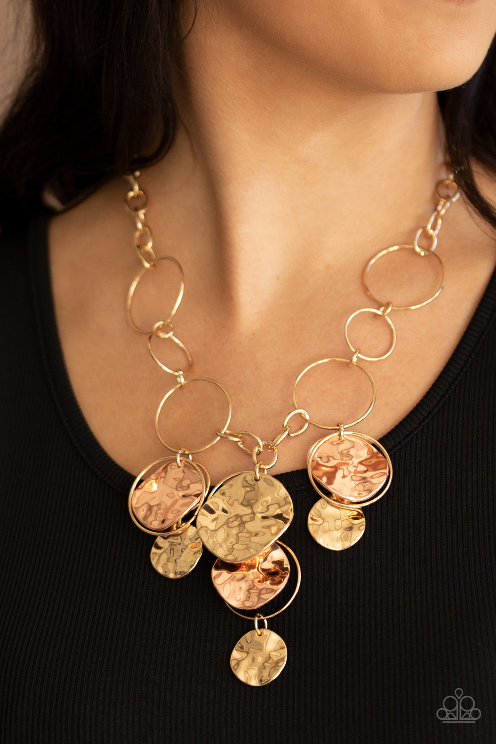Paparazzi Jewelry Necklace Learn The HARDWARE Way - Gold