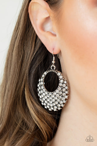 Paparazzi Jewelry Earrings Fierce Flash - White