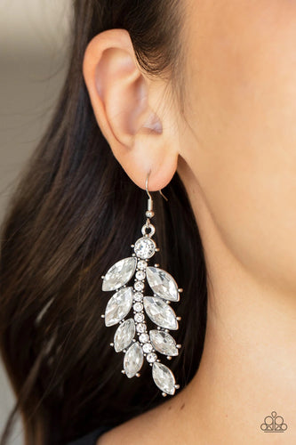 Paparazzi Jewelry Earrings Ice Garden Gala - White