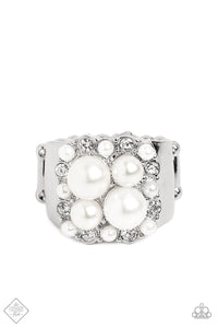 Paparazzi Jewelry Ring Opulent Overture - White