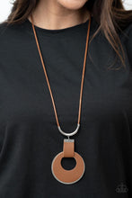 Load image into Gallery viewer, Paparazzi Jewelry Necklace Luxe Crush - Brown