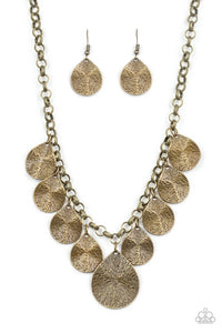 Paparazzi Jewelry Necklace Texture Storm - Brass