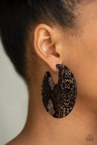 Paparazzi Jewelry Earrings Hit Or HISS - Black