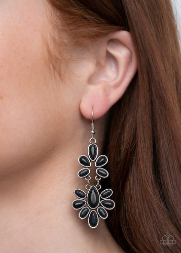 Paparazzi Jewelry Earrings Cactus Cruise - Black