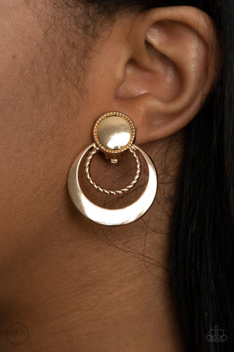 Paparazzi Exclusive Earrings Refined Ruffles - Gold