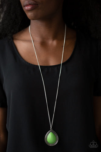 Paparazzi Jewelry Necklace Chroma Courageous - Green