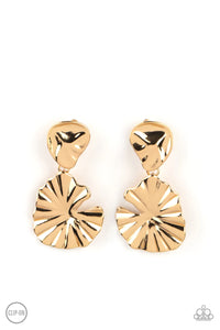 Paparazzi Exclusive Earrings Empress Of The Amazon - Gold