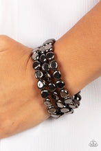 Load image into Gallery viewer, Paparazzi Jewelry Bracelet HAUTE Stone - Black