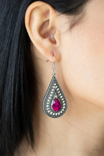 Paparazzi Jewelry Earrings Metro Masquerade - Pink