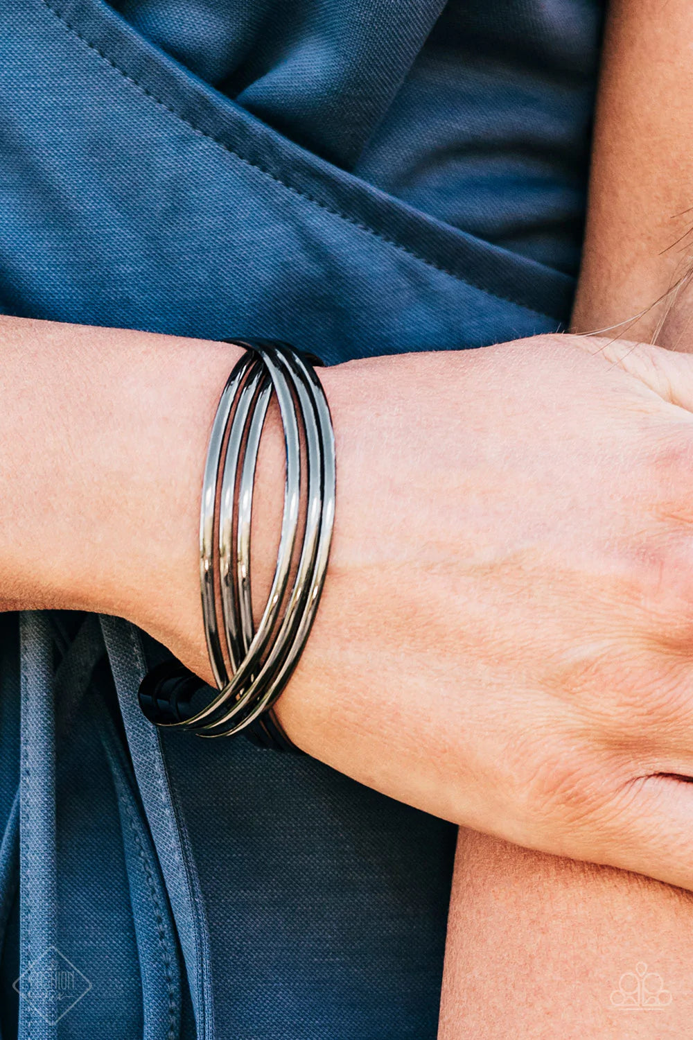 Paparazzi Jewelry Bracelet Fashion Scene