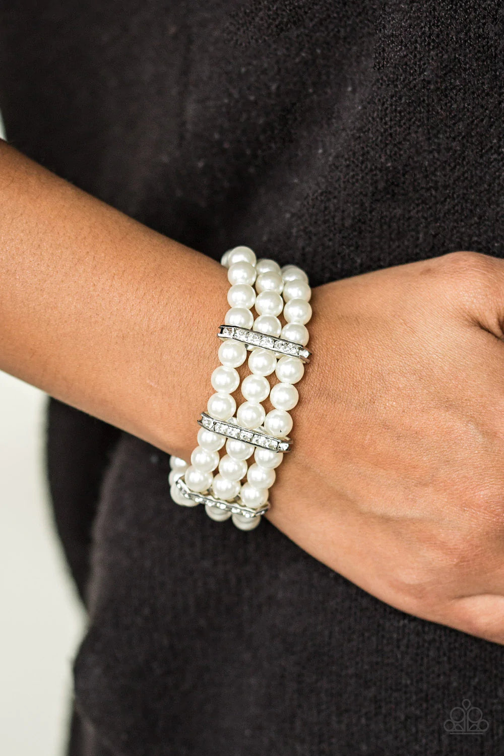Paparazzi Jewelry Bracelet Put On Your GLAM Face - White
