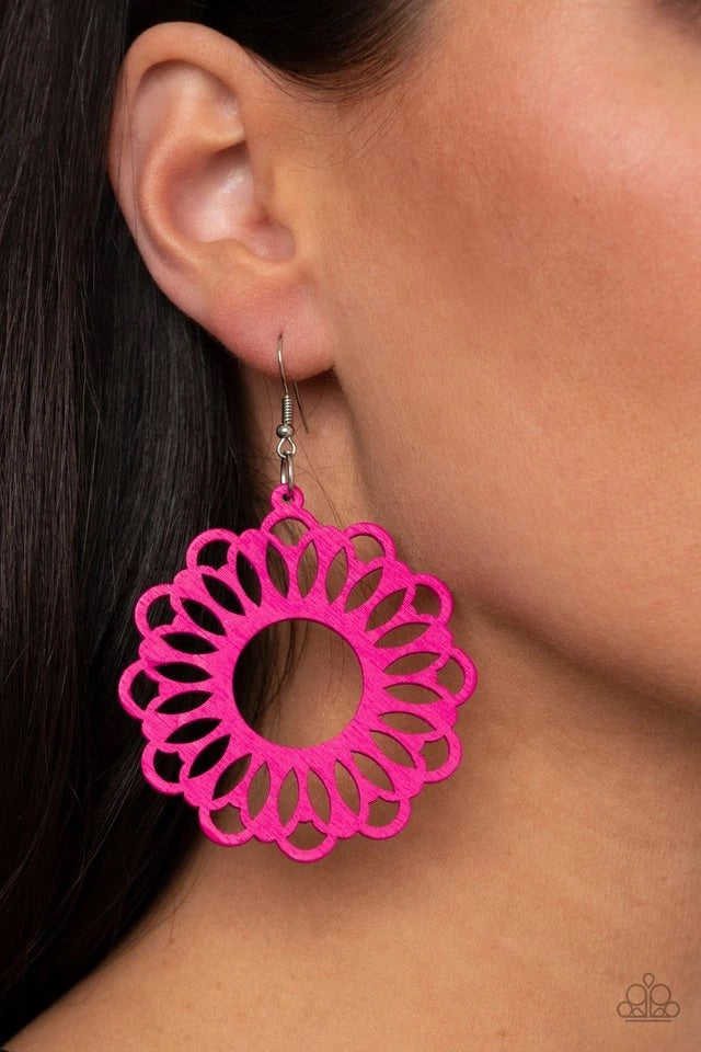 Paparazzi Jewelry Wooden Dominican Daisy - Pink