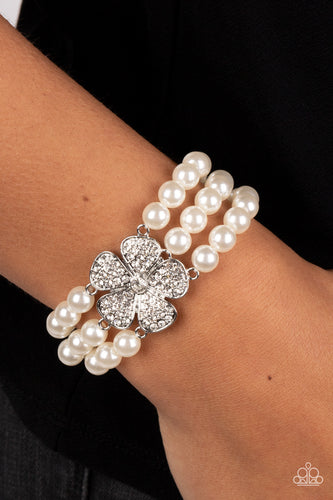 Paparazzi Jewelry Bracelet Park Avenue Orchard - White