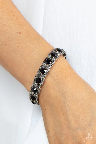 Paparazzi Jewelry Bracelet Cache Commodity - Black