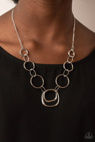 Paparazzi Jewelry Necklace Linked Up Luminosity - Silver