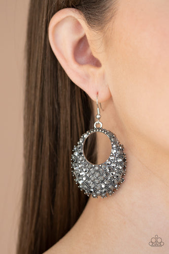 Paparazzi Jewelry Earrings Fierce Flash - Silver