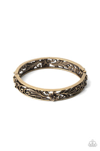 Paparazzi Jewelry Bracelet Hawaiian Essence - Brass
