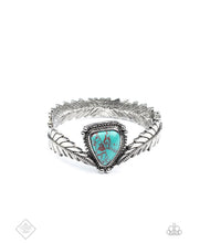Load image into Gallery viewer, Paparazzi Jewelry Fashion Fix Artisan Adventure/Desert Roost- Blue