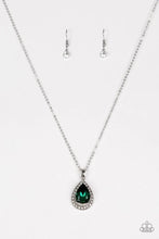 Load image into Gallery viewer, Paparazzi Jewelry Necklace Because I&#39;m Queen - Green