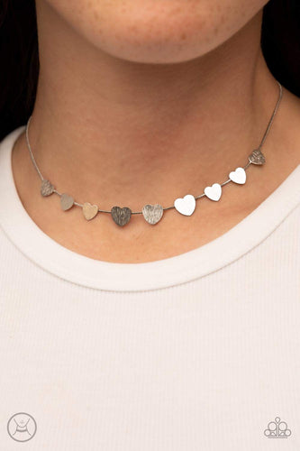 Paparazzi Jewelry Necklace Dainty Desire - Silver