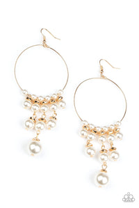Paparazzi Jewelry Earrings Working the Room - Gold