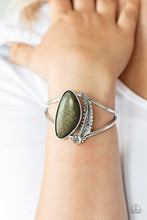 Load image into Gallery viewer, Paparazzi Jewelry Bracelet Out In The Wild - Green