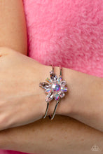 Load image into Gallery viewer, Paparazzi Jewelry Bracelet Chic Corsage