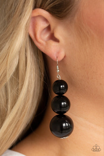Paparazzi Jewelry Earrings Material World - Black