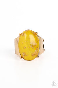 Paparazzi Jewelry Ring Gold Leaf Glam - Yellow