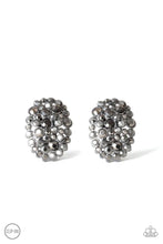 Load image into Gallery viewer, Paparazzi Exclusive Earrings Daring Dazzle - Black