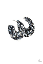 Load image into Gallery viewer, Paparazzi Jewelry Earrings Tropically Torrid - Black