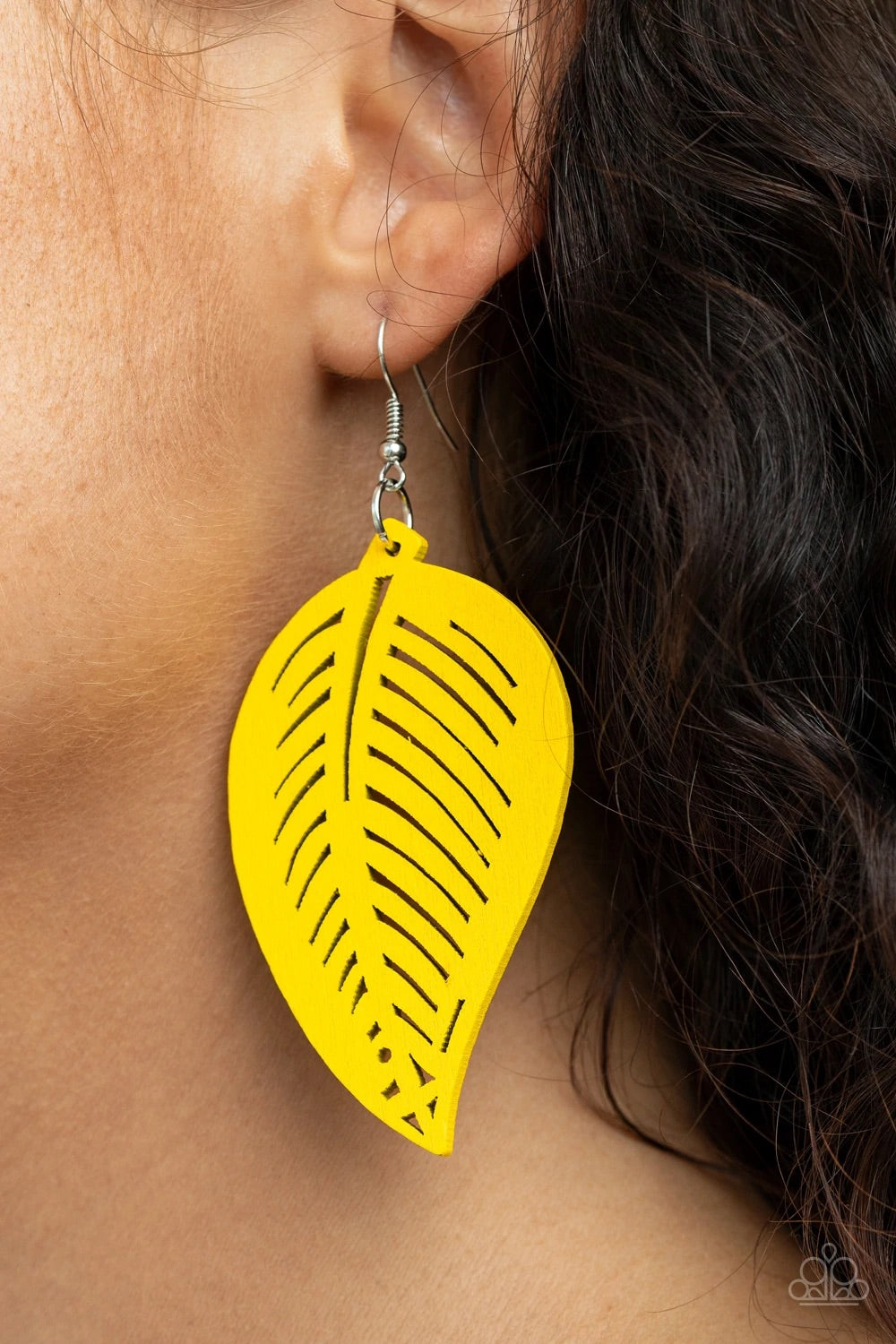 Paparazzi Jewelry Wooden Tropical Foliage - Yellow