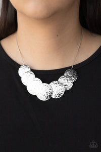 Paparazzi Jewelry Necklace RADIAL Waves - Silver