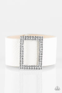 Paparazzi Jewelry Bracelet STUNNING For You - White