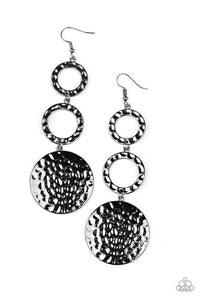 Paparazzi Jewelry Earrings Blooming Baubles Black