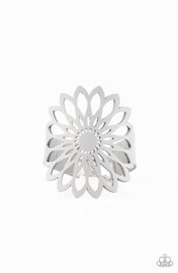 Paparazzi Jewelry Bracelet Wildly Wildflower - Silver