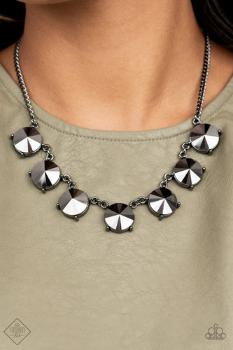 Paparazzi Jewelry Fashion Fix The SHOWCASE Must Go On - Black 0921