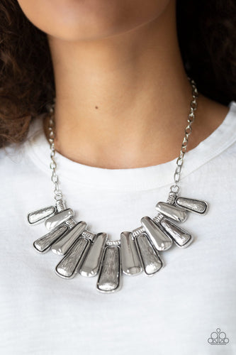 Paparazzi Jewelry Necklace MANE Up - Silver