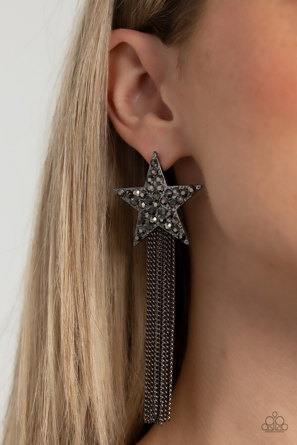 Paparazzi Jewelry Earrings Superstar Solo