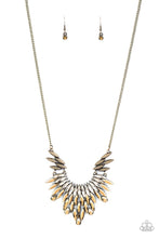 Load image into Gallery viewer, Paparazzi Jewelry Necklace Leave it to LUXE - Brass